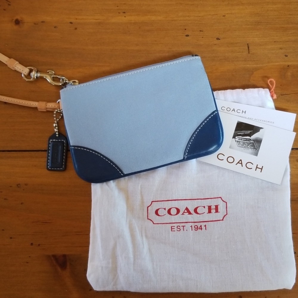 Coach wristlet